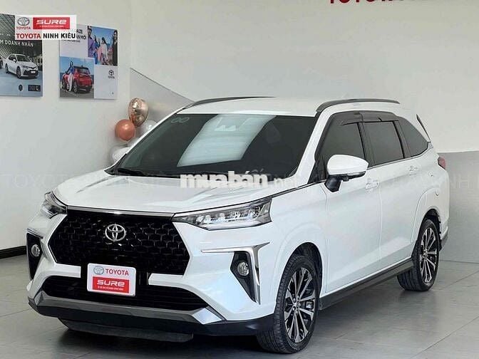 Toyota Veloz Cross 2022 - 50 km