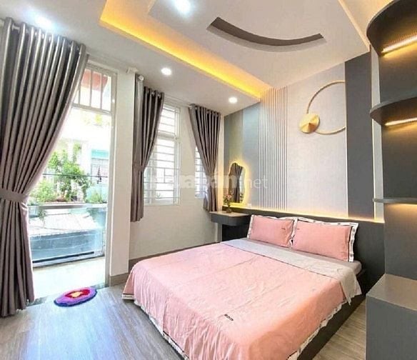 Kẹt tiền kinh doanh bán nhanh thu vốn nhà Trần Xuân Soạn  tân kiểng Q7