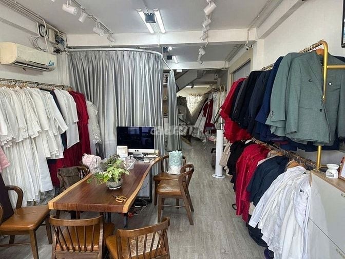Mặt Tiền Võ Oanh 4x20m 2 Tầng Đối Diện Cổng Trường GTVT Cho Quán Ăn