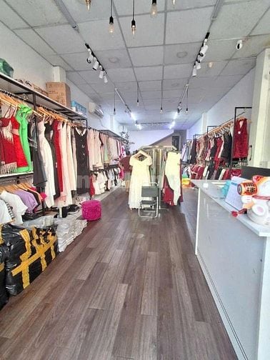 MT Tân sơn nhì 4*25m 1 trệt 1 lầu giá 25tr/tháng
