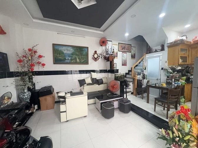  Nhà Phan Huy Thực 60m2 sát bên trường Tiểu Học Tân Quy, giá 3tỷ270