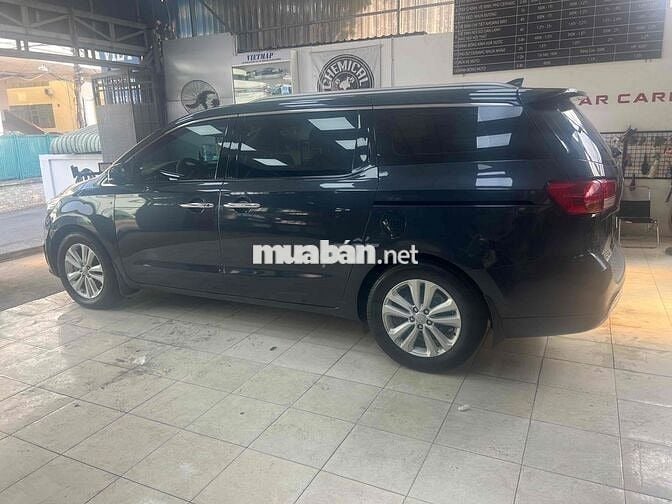 Kia Sedona 2016 2.2 DAT - 112000 km