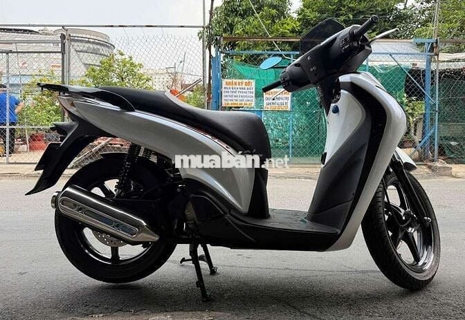 SH Mẫu Ý 2012 3 Cục SM5009 BSTP cần gl Vespa 150