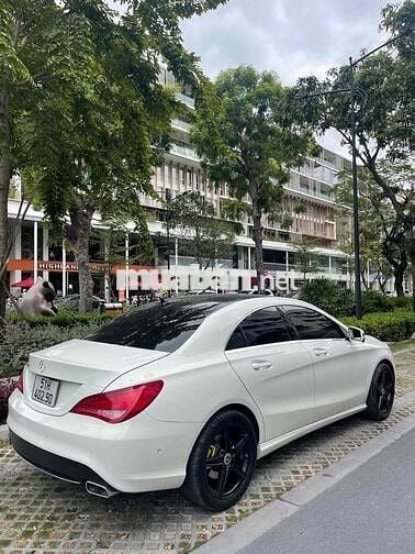 Mercedes Benz CLA 200 tiết kiệm nhiên liệu