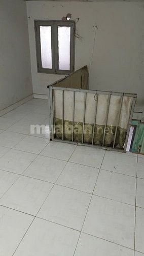 Phòng cho thuê thoáng mát 30m2 mặt tiền Đặng Thúc Liêng quận 8