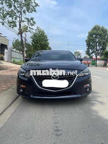 Mazda 3 2016 1.5 AT Sedan - 100000 km