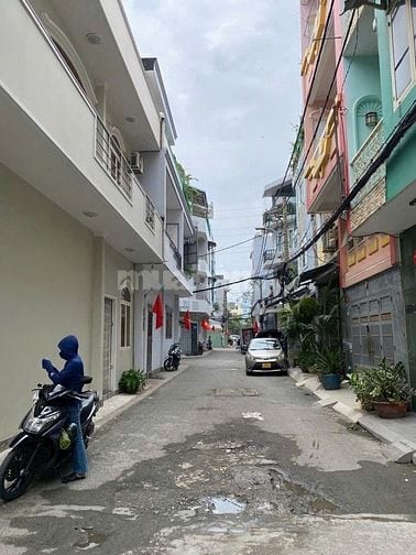 Bán Lô Đất HXH Phan Văn Trị , P11, 47m2 , 4ty9 TL . LH 0866408299 