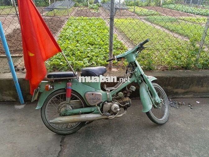nhà dư xe cần thanh gấp