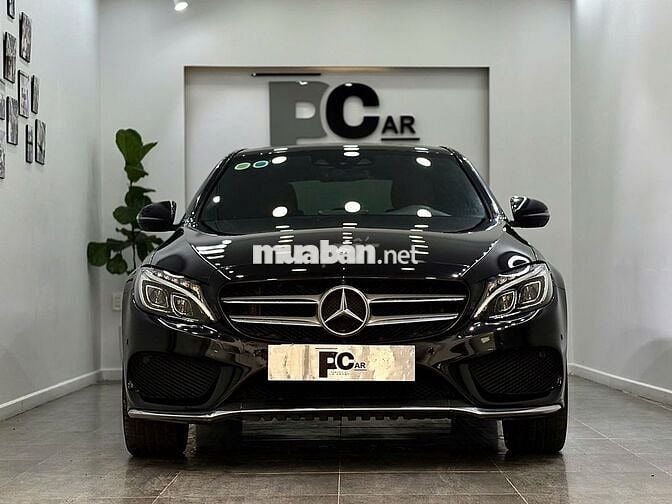Mercedes Benz C300 AMG 2017 - 61000 km