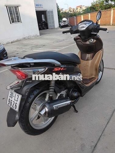 bán xe giống xe Sh.mua mới 45triệu.còn mới