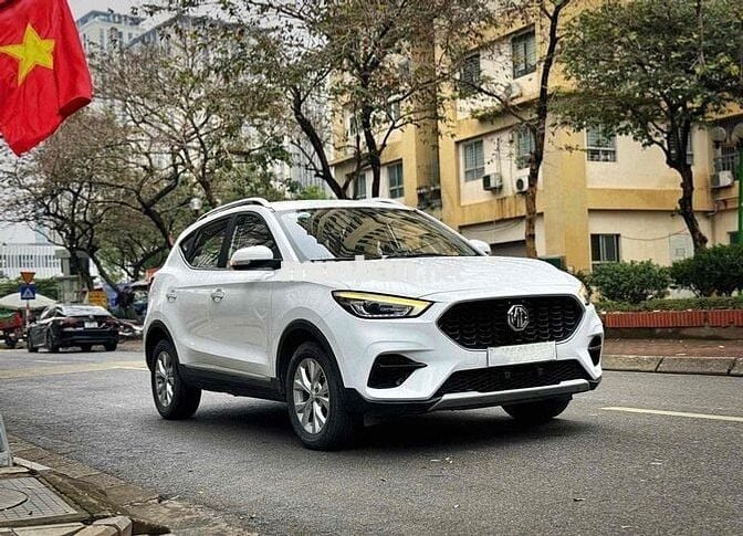 MG ZS 2022 Standard 1.5 AT 2WD - 40000 km