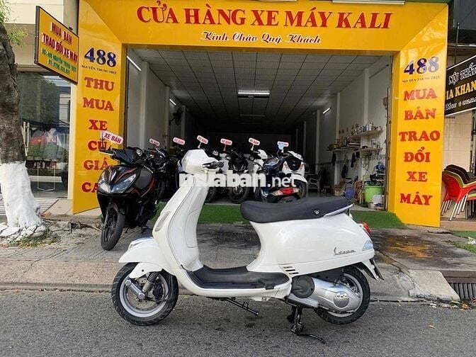 VESPA 2013 3IVE ĐỀ KHÔNG KÊU MÁY ÊM GIÁ: 13.500