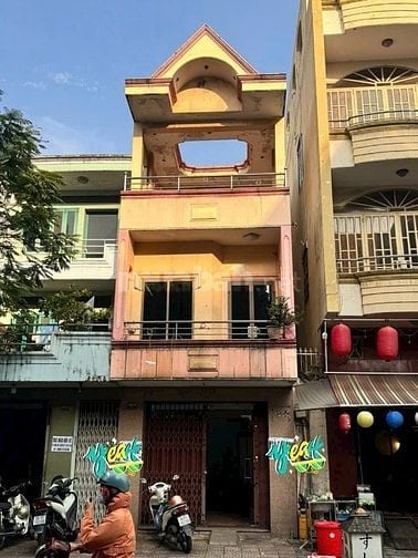 Nhà cho thuê 32 Đỗ Thị Lời cách mặt tiền CMT8 20m. DT: 4 x 20m, 2 lầu