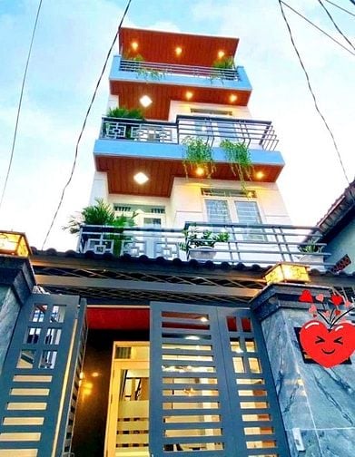 Chủ bán nhà trả nợ. Lạc long quân Q11 42m2/2ty460. Sổ sẵn hẻm 5m