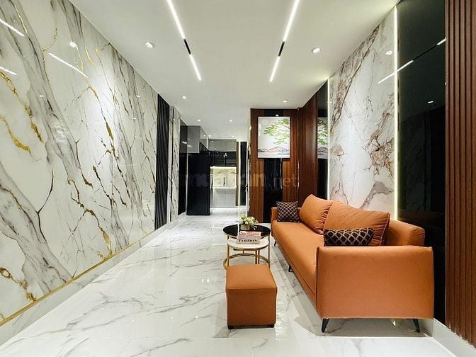 Nhà đẹp giá rẻ ở ngay Dã Tượng, P13, Q8| Giá 2 tỷ 430 | 38m2