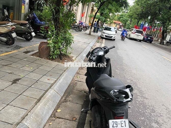 Xe Sh 150 chính chủ đang sdung muốn bán
