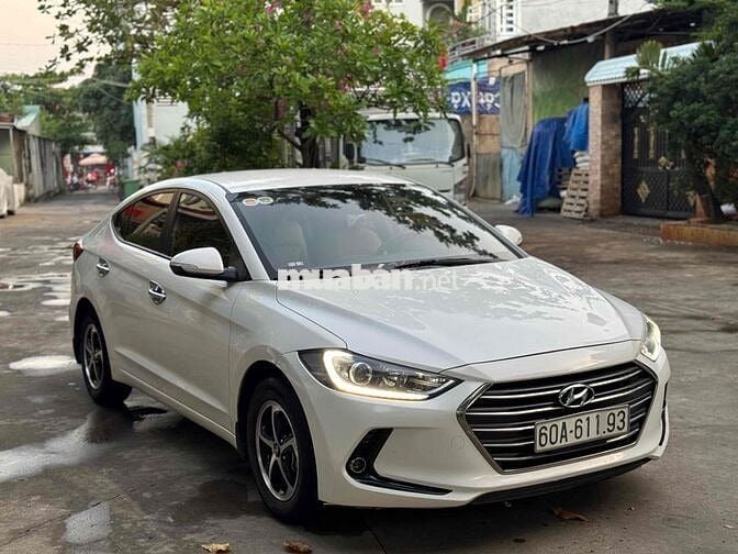 Hyundai Elantra 2019 1.6MT - 67000 km