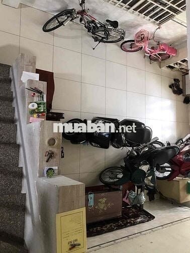 Xe nữ chính chủ mua mới từ đầu cần bán