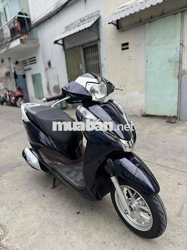nhà dư dùng xe lead 125