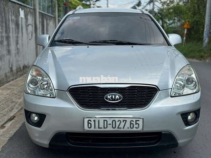 Kia Carens 2015 - 126000 km