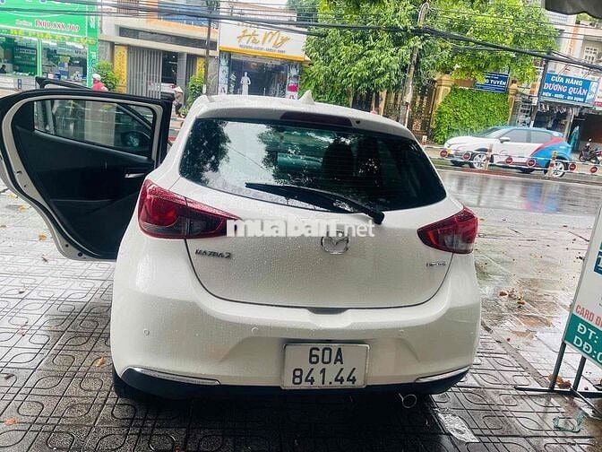 Mazda 2 2020 Sport Luxury - 11000 km
