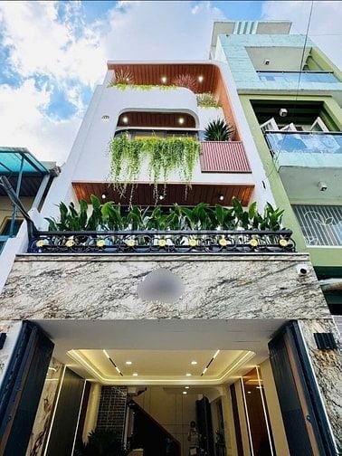 Bán nhà 4,5 tầng full nội thất ôt đậu trong nhà hệ thống Smarthome 