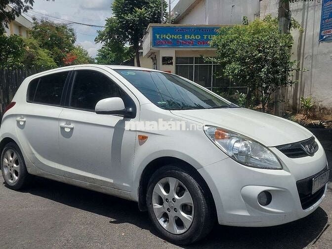 Hyundai i20 2012 - 110000 km