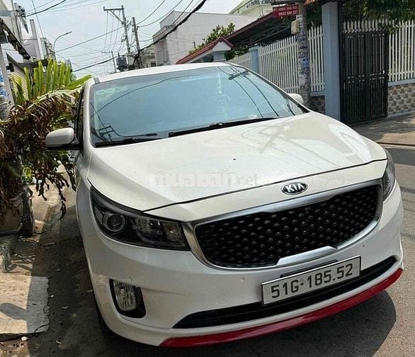 Kia Sedona 2018 máy dầu cửa lùa