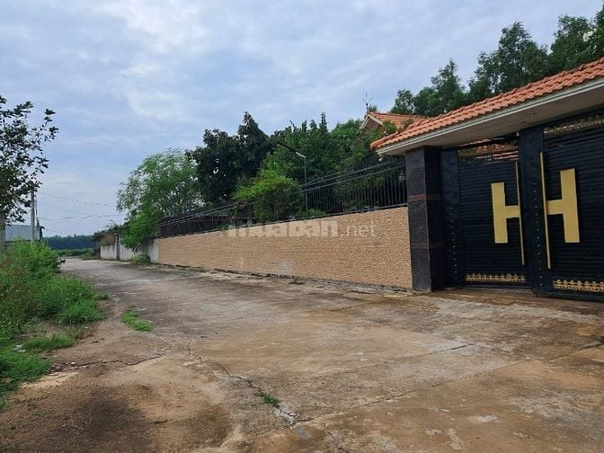 Chính chủ bán đất gồm nhà - nhà yến ở Long Thành - Đồng Nai -18 tỷ (TL