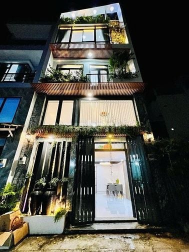 Nhà giá tốt Trường Sa P.12 Q.3 DT: 66,7m2 Giá: 4tỷ100tr