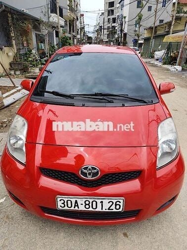 Toyota Yaris 2012 1.5 AT - 100000 km