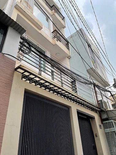 NHÀ GIÁ TỐT MỚI ĐẸP HẺM 5M ĐƯỜNG KINH DƯƠNG VƯƠNG Q.6