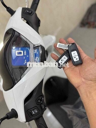 SH 125! mới chưa một lần bấm biển