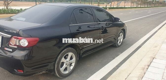 Toyota Corolla Altis 2012 2.0V - 138000 km