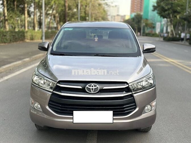 Toyota Innova 2.0E 2019 -  Xám Xịn