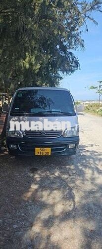 Toyota Hiace 2005 - 456789 km
