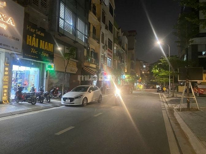 BÁN NHÀ MẶT PHỐ DỊCH VỌNG HẬU, 8 TẦNG VĂN PHÒNG VIP, 71M2, GIÁ 35,5TỶ