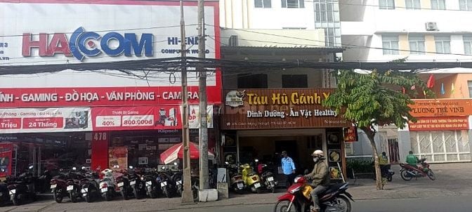 CẦN GẤP 1 NAM GIỮ XE TỪ 15H-24H Ở 3 CMT8 - QUẬN 3