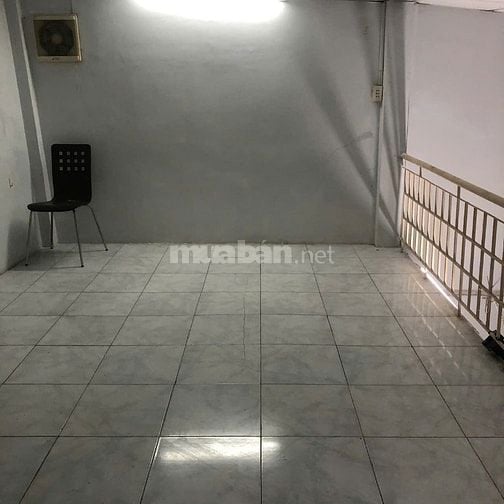 nhà thuê nguyên căn nơ trang long P12DT 3,8mx8m 1trệt 1lầu 2PN Q.Bth