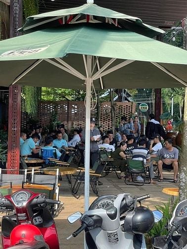 Sang Nhượng Cafe Lô Góc Duy Tân - Cốm Vòng