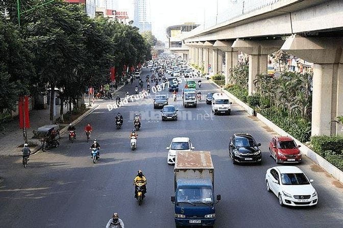 BÁN NHÀ 5 TẦNG THANG MÁY MẶT PHỐ NGUYỄN TRÃI NGAY NGÃ TƯ SỞ, DT 95M2, 