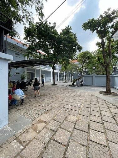 Văn Phòng, Kho, 300m Hoàng Văn Thụ Phú Nhuận 