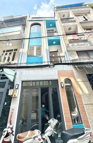 Chính chủ cần bán căn hộ dịch vụ khu Bàu Cát quận Tân Bình 