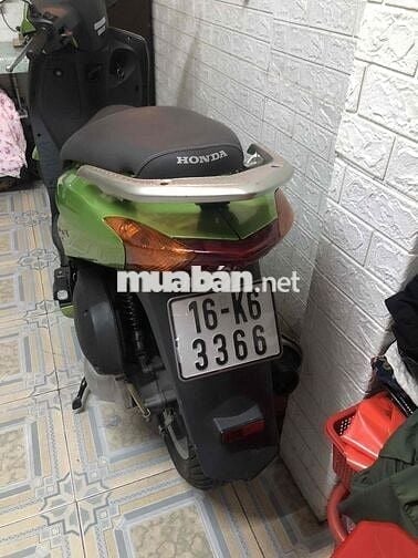 nhà chật cần bán