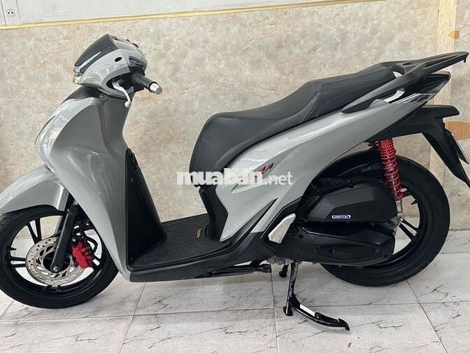 SH 125 đời 2021 màu xám xi mămg 43E1-703.72
