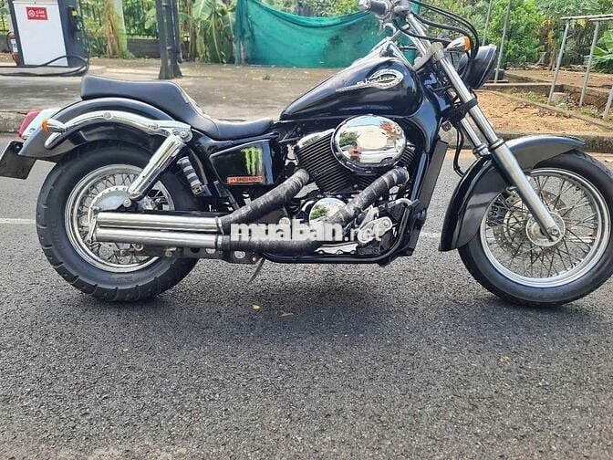 Moto Honda shadow 400