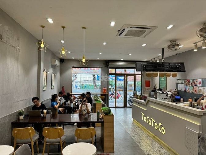 Mặt bằng đẹp tại Nguyễn Duy Trinh Q2