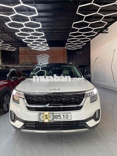 Kia Seltos 1.6 Premium phom mới 2022