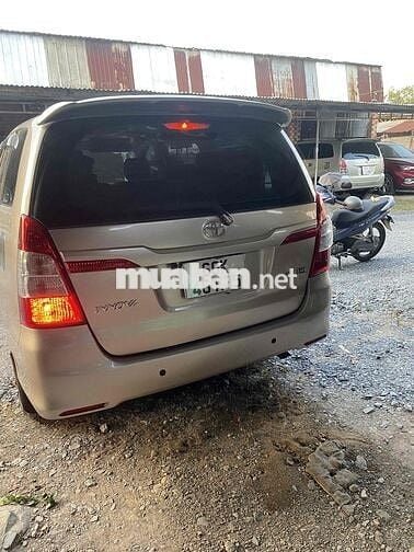 Toyota Innova 2015 G - 94615 km