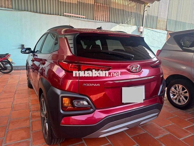 Hyundai Kona Đỏ 2020 mua từ mới
